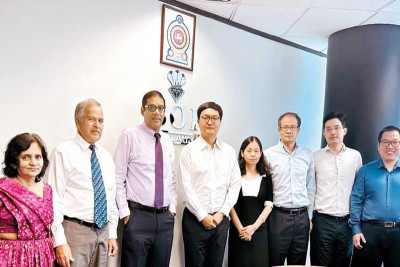 Sinopec, experts team discuss the progress of their projects with BOI  