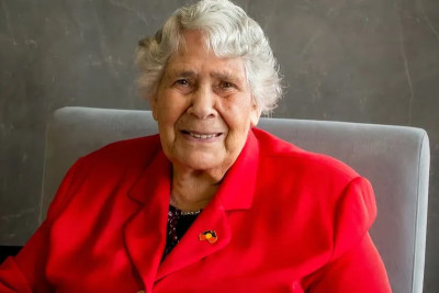 Lowitja O&#039;Donoghue: Indigenous leader who changed Australia dies aged 91