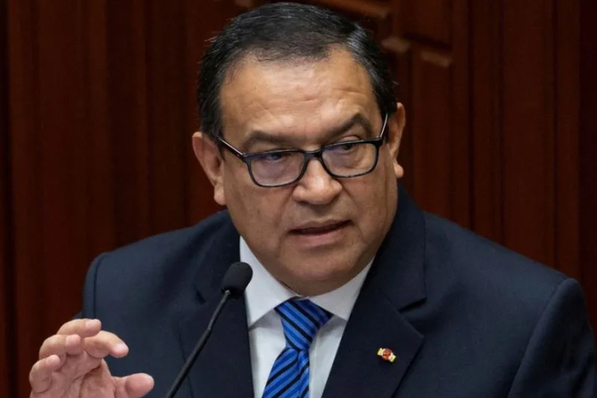 Alberto Otárola: Peru PM resigns after recording with woman leaked