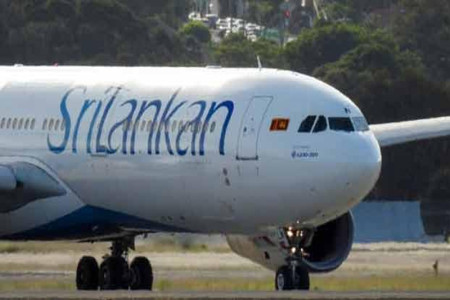 SriLankan captain resigns after cockpit lockout incident