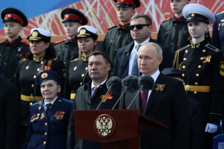 Russia&#039;s future rests on Ukraine war, Putin tells Victory Day parade