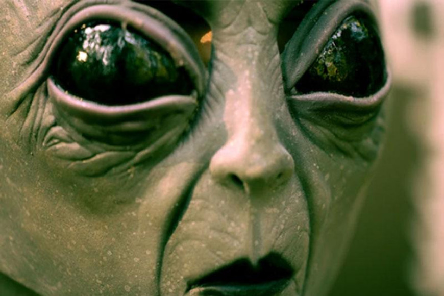 Crypto aliens might be living among us disguised as humans