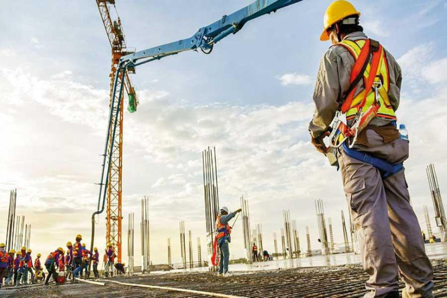 Construction sector falls to fresh lows in 4Q22