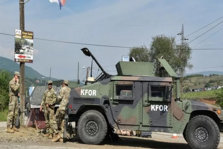 US urges Serbia to withdraw troops from Kosovo border as tensions rise